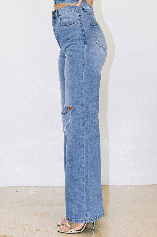 Distressed Wide Fit Jeans - Leur Beau Monde Boutique