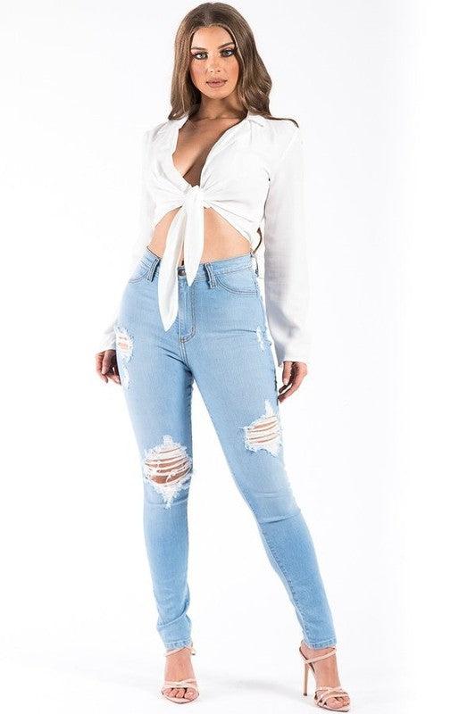 KYLIE SKINNY JEAN IN LIGHT WASH - Leur Beau Monde Boutique