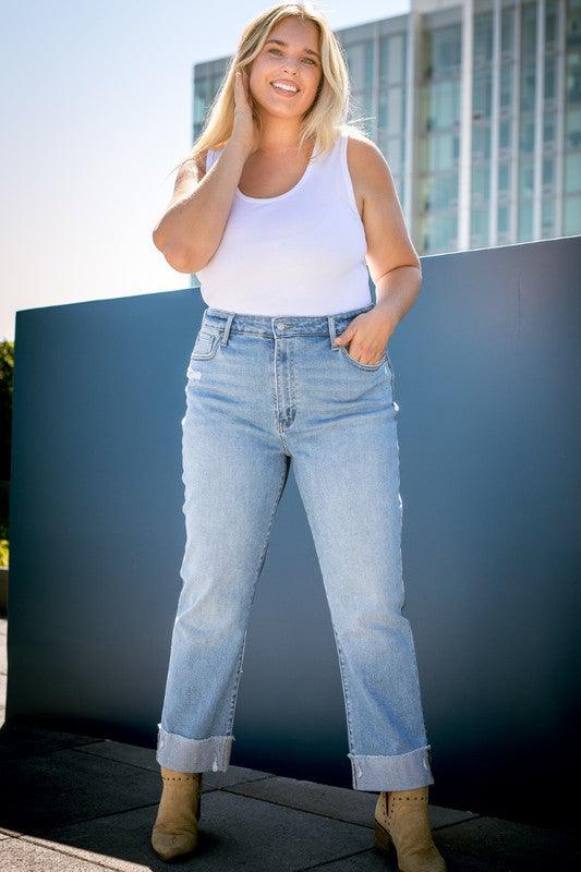 PLUS SIZE - HIGH RISE STRAIGHT JEANS - Leur Beau Monde Boutique