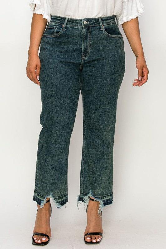 PLUS SIZE - HIGH RISE STRETCH STRAIGHT JEANS - Leur Beau Monde Boutique