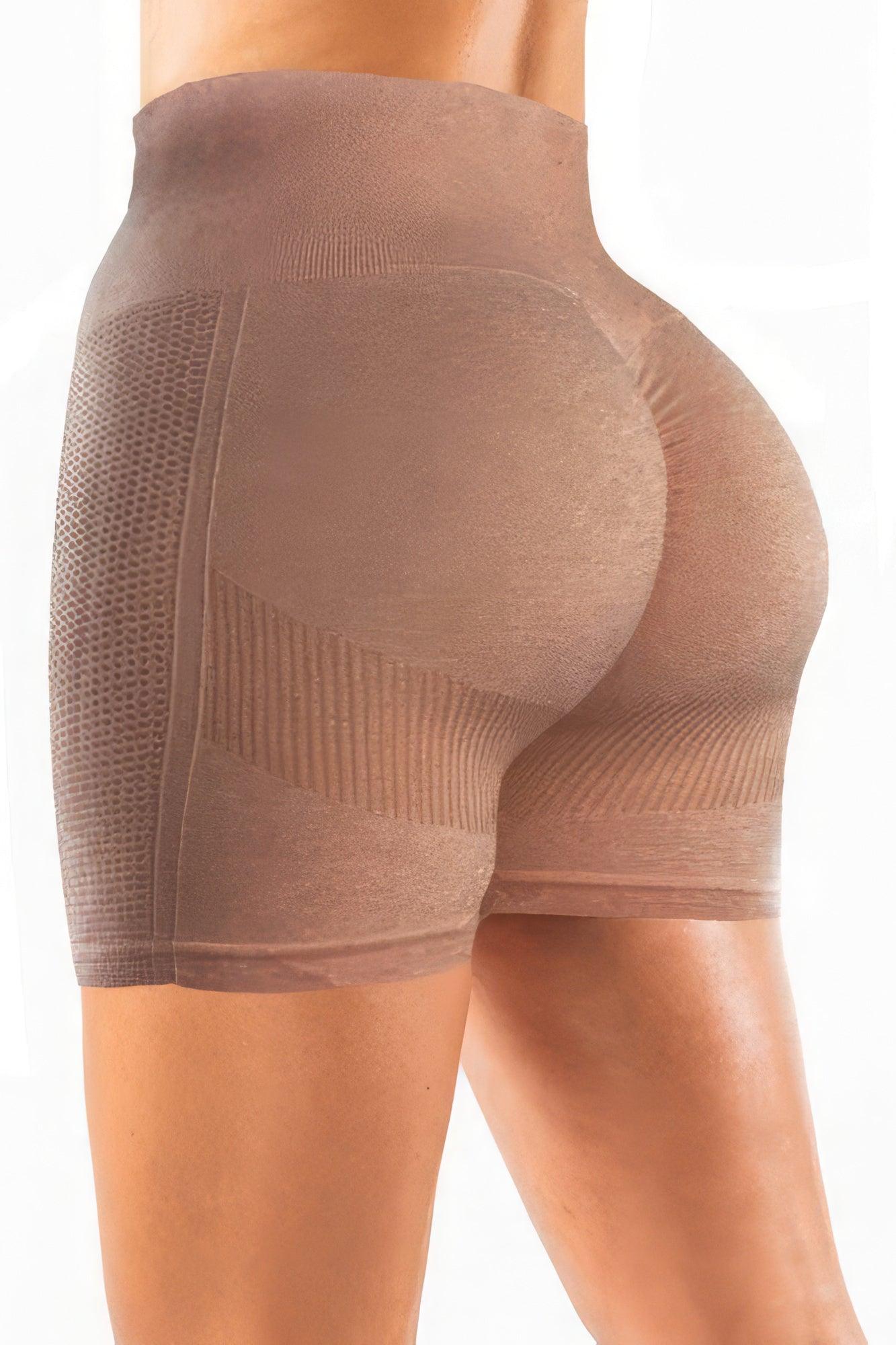 Seamless Scrunch Yoga Shorts - Leur Beau Monde Boutique